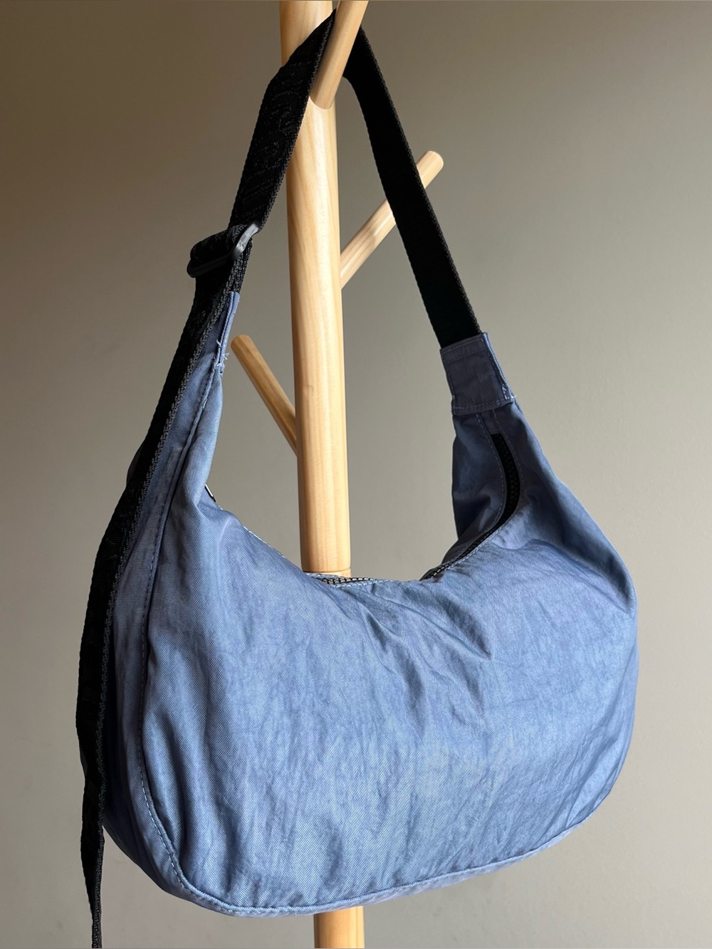 Baggu Blueberry Medium Crescent